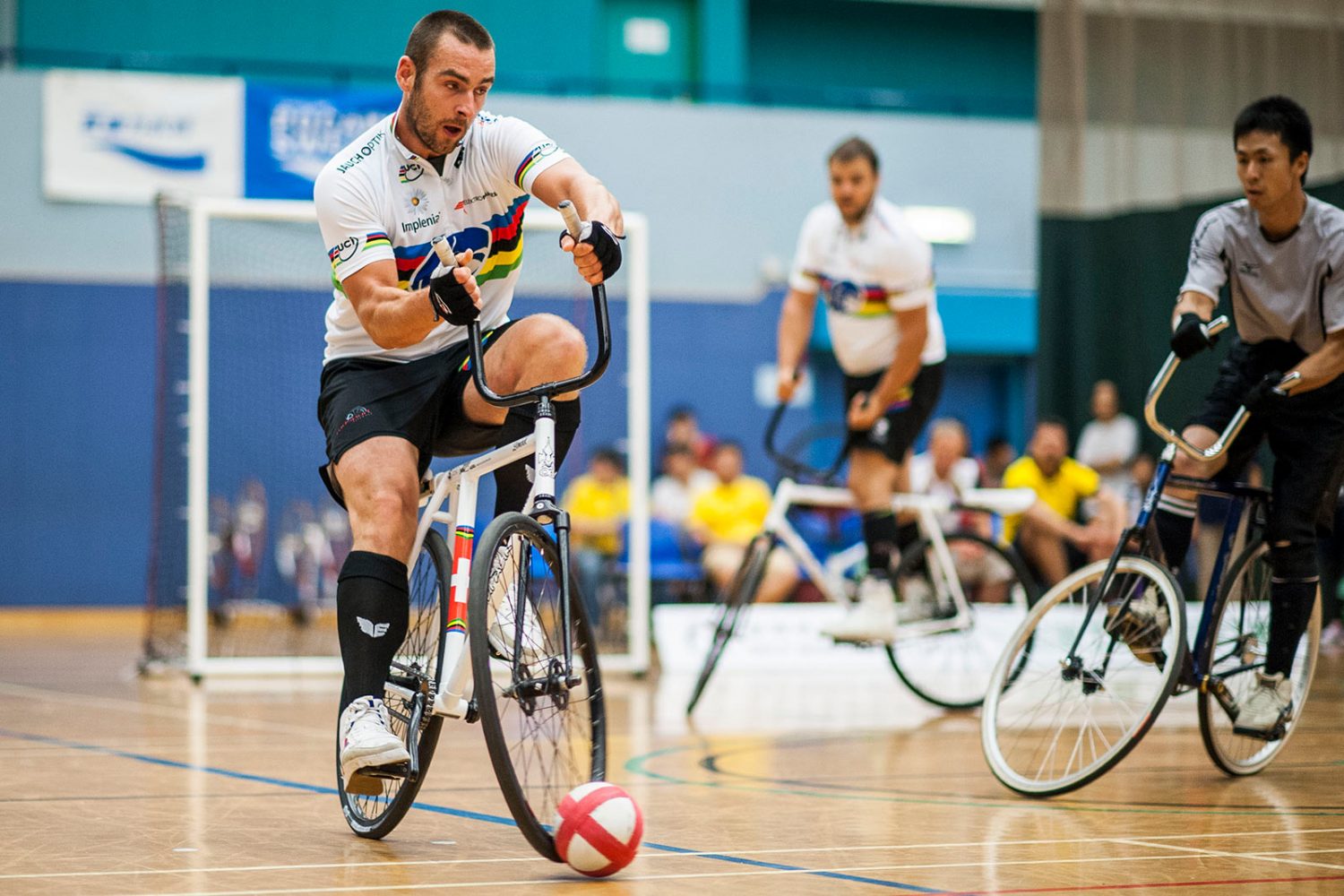 Cycle Ball: Fútbol en bicicleta